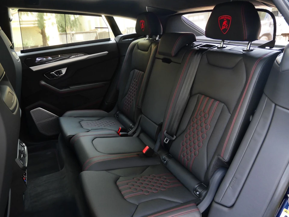 2026 Lamborghini Urus SE - Image 6 of 29