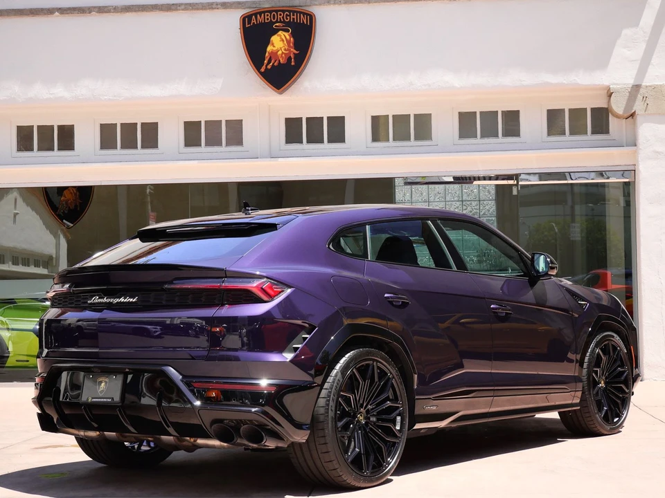 2026 Lamborghini Urus SE - Image 3 of 28