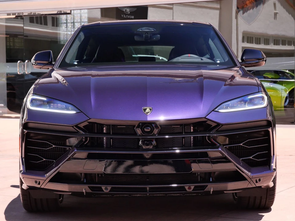 2026 Lamborghini Urus SE - Image 5 of 28