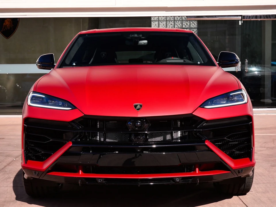 2026 Lamborghini Urus SE - Image 3 of 27