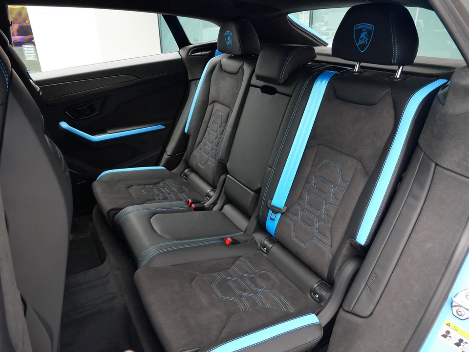 2026 Lamborghini Urus SE - Image 6 of 27