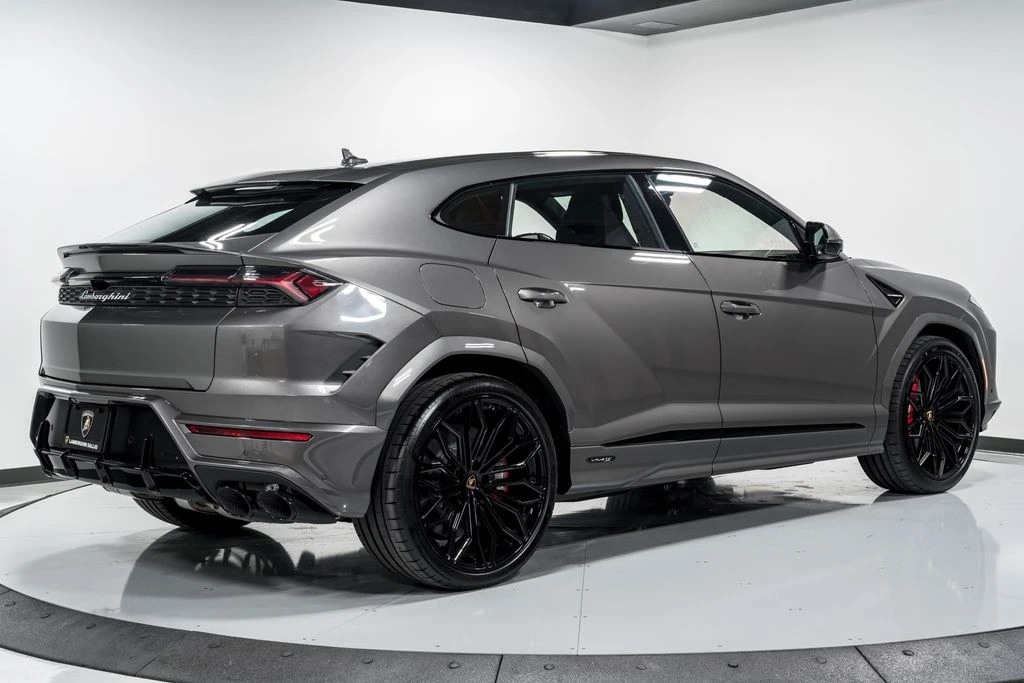 2026 Lamborghini Urus SE - Image 3 of 31