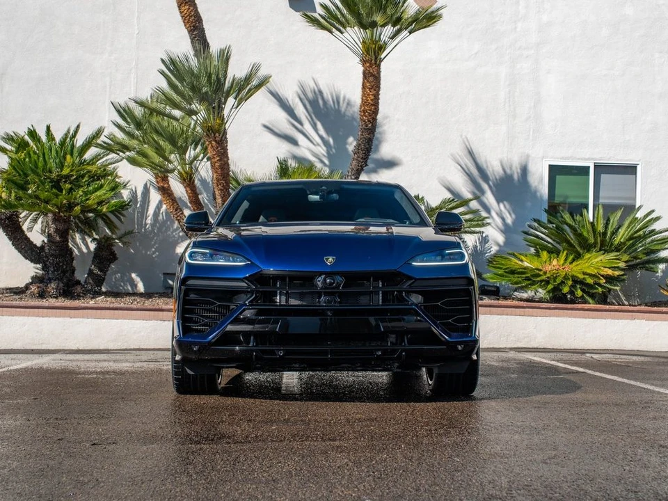 2026 Lamborghini Urus SE - Image 5 of 31