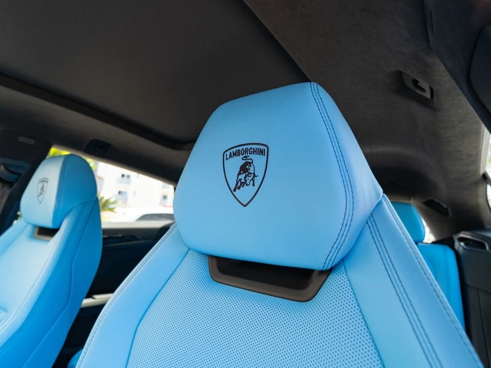 2026 Lamborghini Urus SE - Image 21 of 31