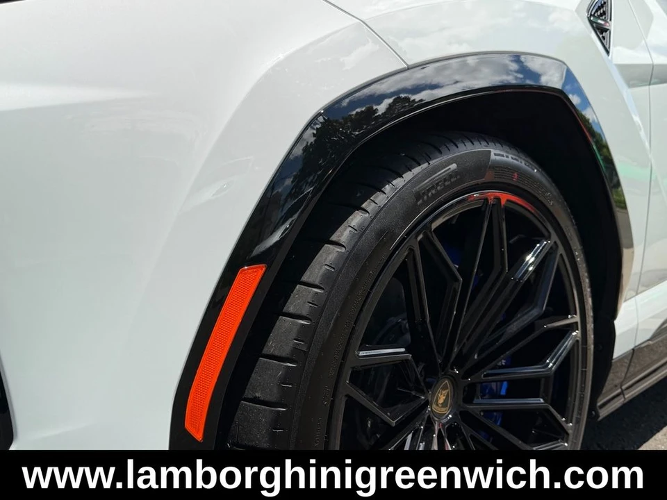 2026 Lamborghini Urus SE - Image 7 of 22