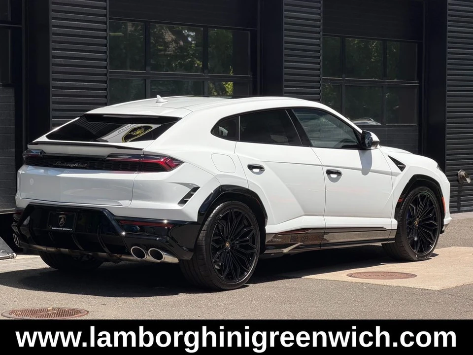 2026 Lamborghini Urus SE - Image 20 of 22