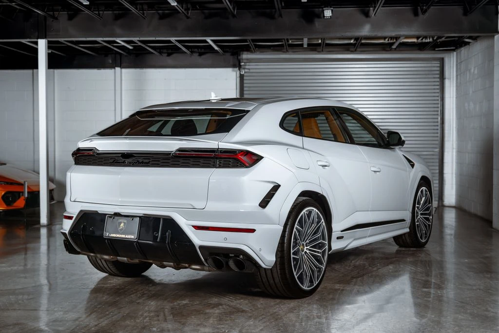 2026 Lamborghini Urus SE - Image 3 of 31