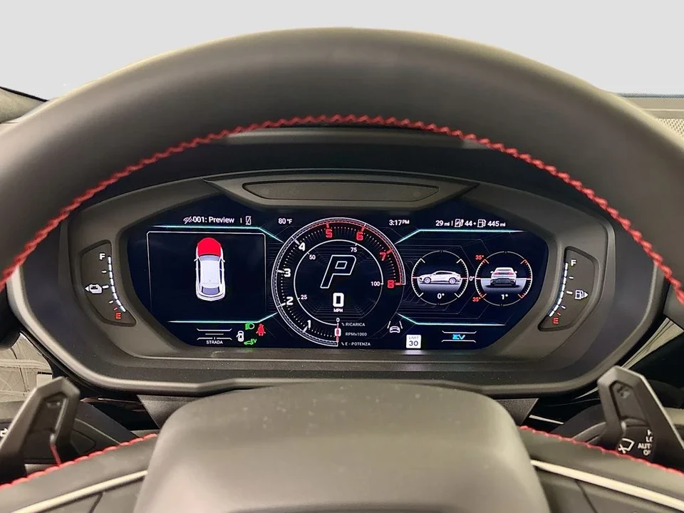 2026 Lamborghini Urus - Image 10 of 31
