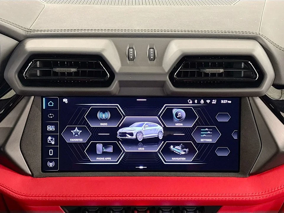 2026 Lamborghini Urus - Image 20 of 31