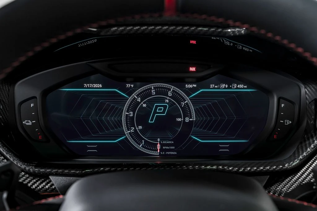 2026 Lamborghini Urus SE - Image 15 of 31