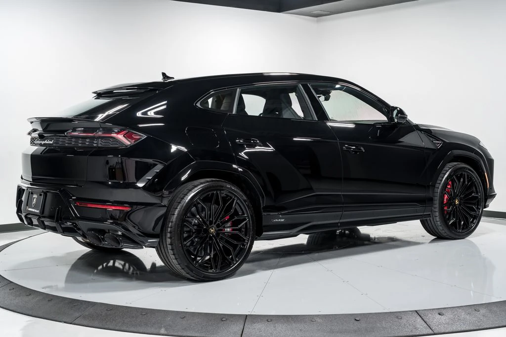 2026 Lamborghini Urus SE - Image 3 of 31