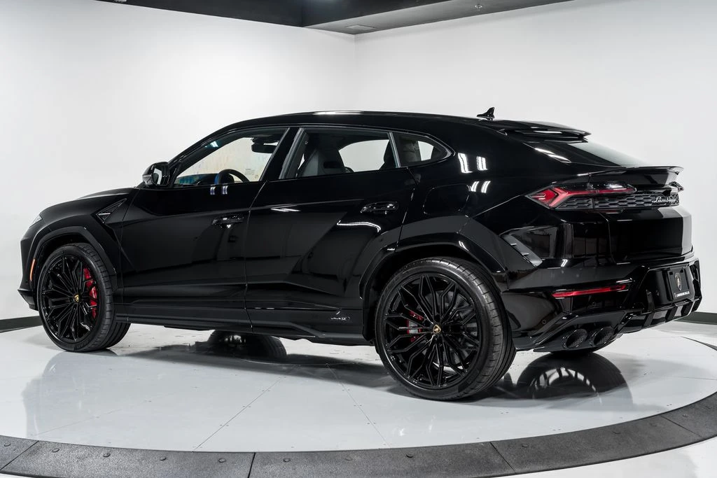 2026 Lamborghini Urus SE - Image 5 of 31