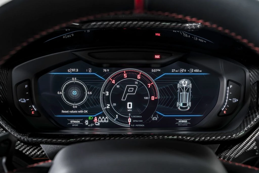 2026 Lamborghini Urus SE - Image 17 of 31