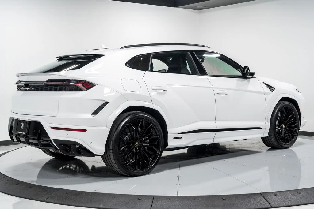 2026 Lamborghini Urus SE - Image 3 of 31