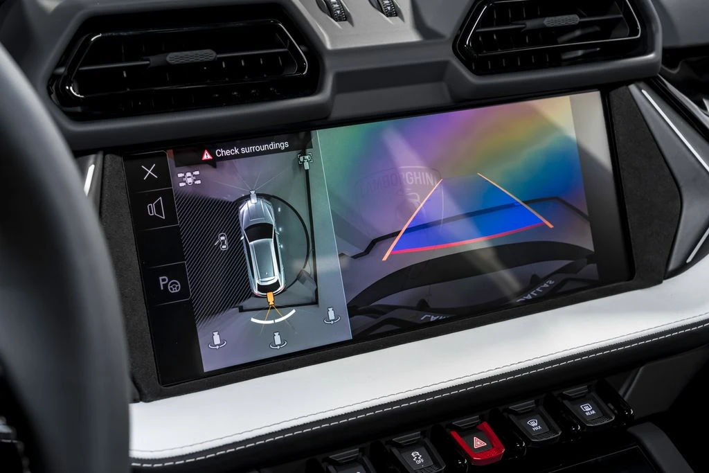 2026 Lamborghini Urus SE - Image 27 of 31