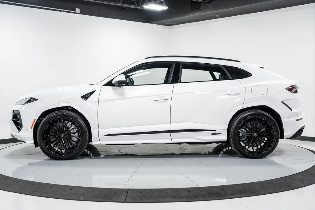 2026 Lamborghini Urus SE - Image 6 of 31