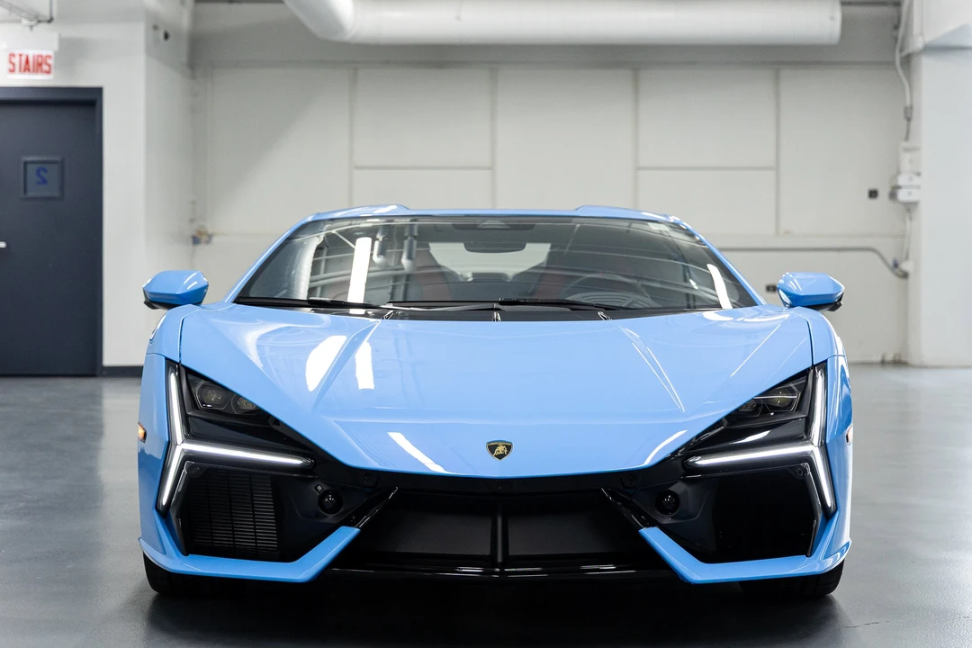 2026 Lamborghini Revuelto - Image 8 of 31