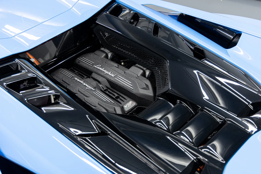 2026 Lamborghini Revuelto - Image 29 of 31