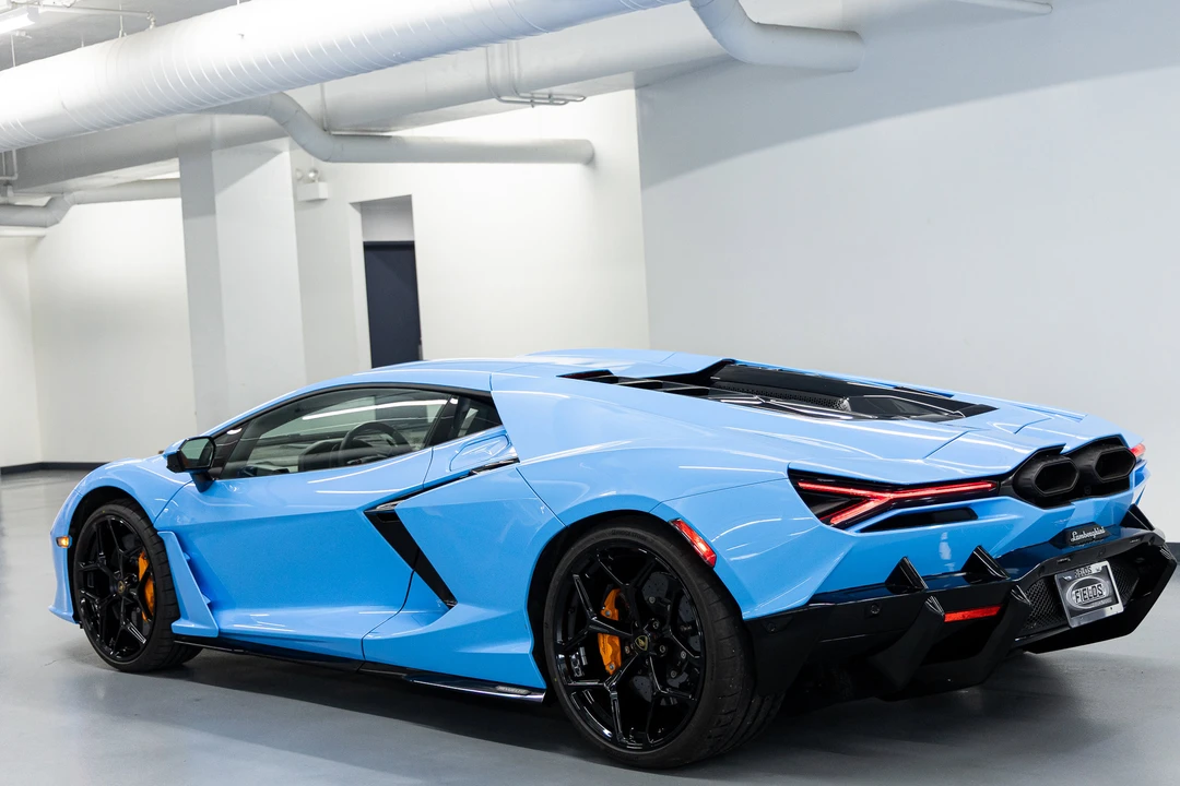 2026 Lamborghini Revuelto - Image 3 of 31