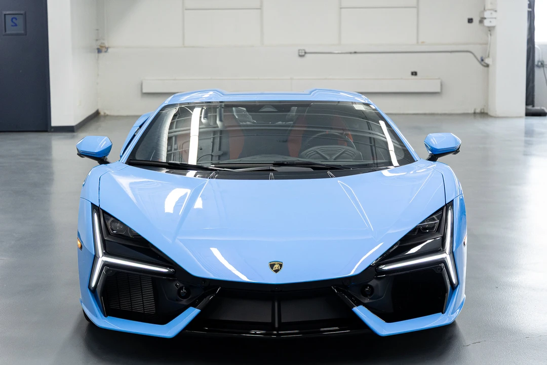 2026 Lamborghini Revuelto - Image 7 of 31