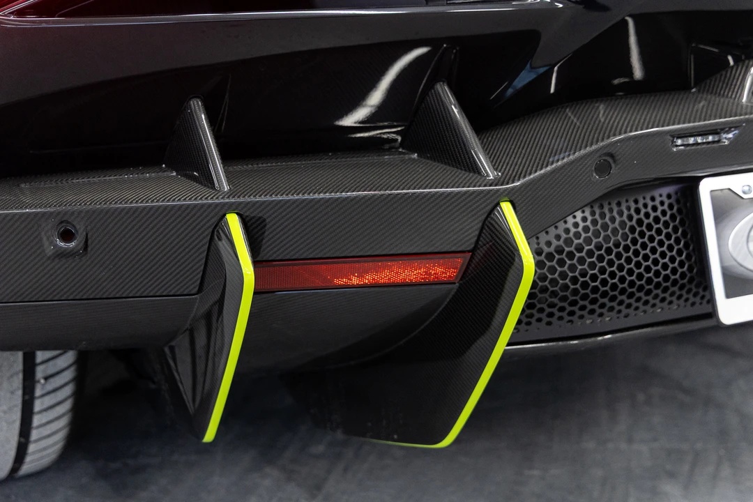 2026 Lamborghini Revuelto - Image 23 of 31