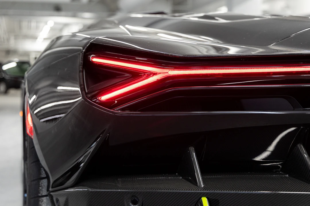 2026 Lamborghini Revuelto - Image 24 of 31