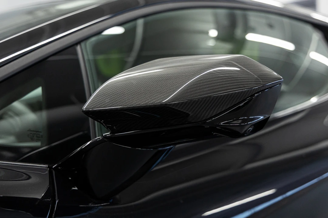 2026 Lamborghini Revuelto - Image 18 of 31
