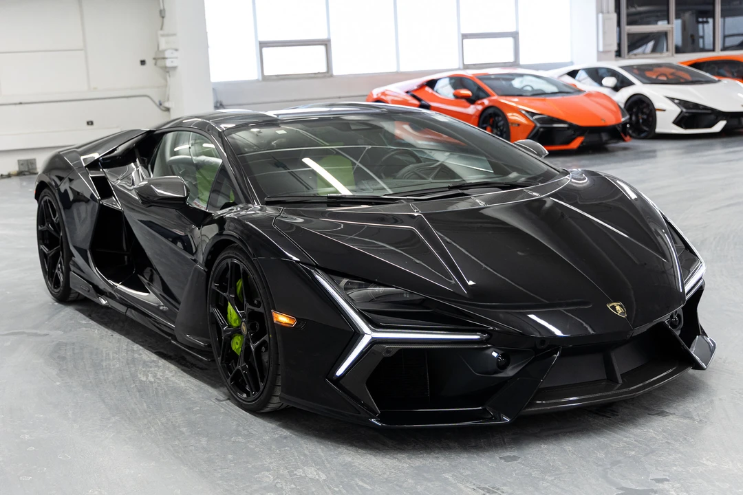 2026 Lamborghini Revuelto - Image 6 of 31