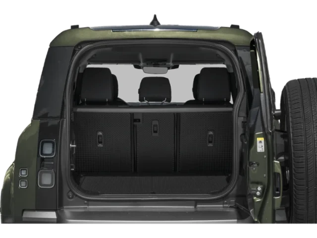 2026 Land Rover Defender V8 - Image 8 of 12