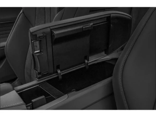 2026 Lexus LC - Image 14 of 15