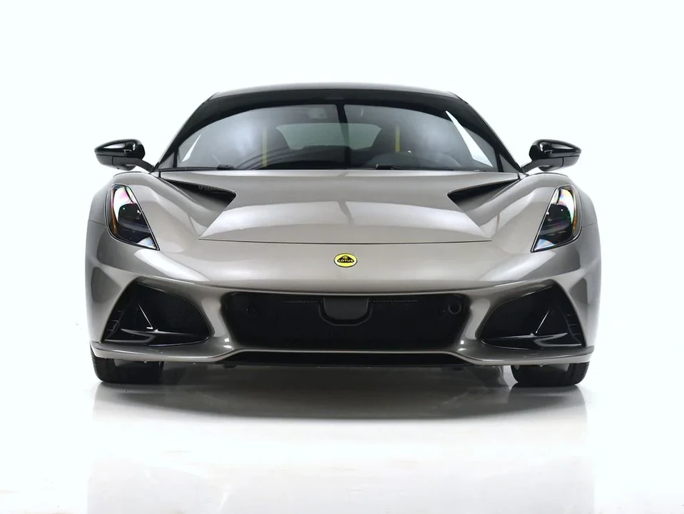 2026 Lotus Emira - Image 2 of 31