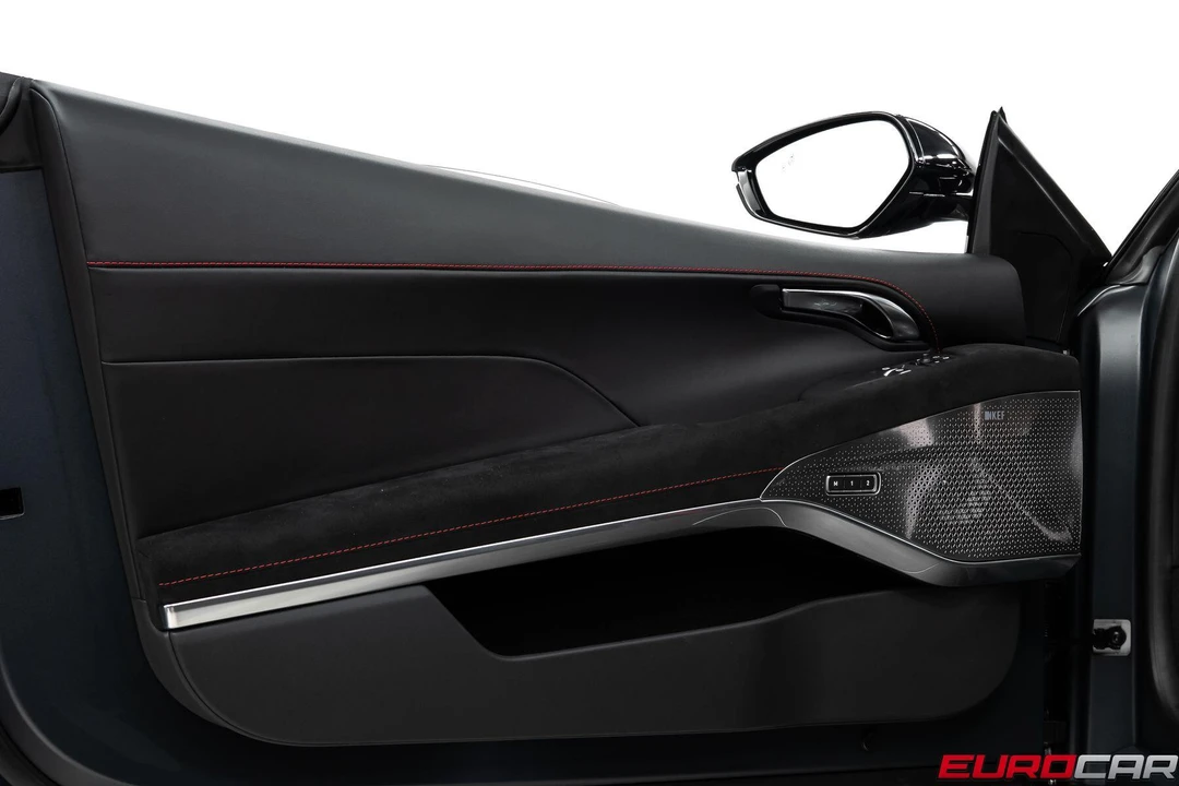 2026 Lotus Emira - Image 26 of 31