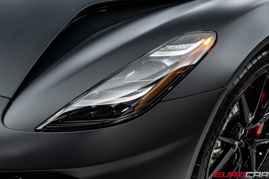 2026 Lotus Emira - Image 12 of 31