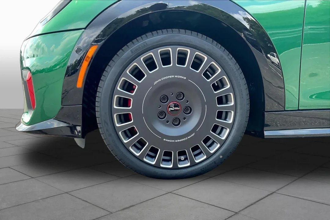 2026 Mini Mini 4th Gen - Image 11 of 19