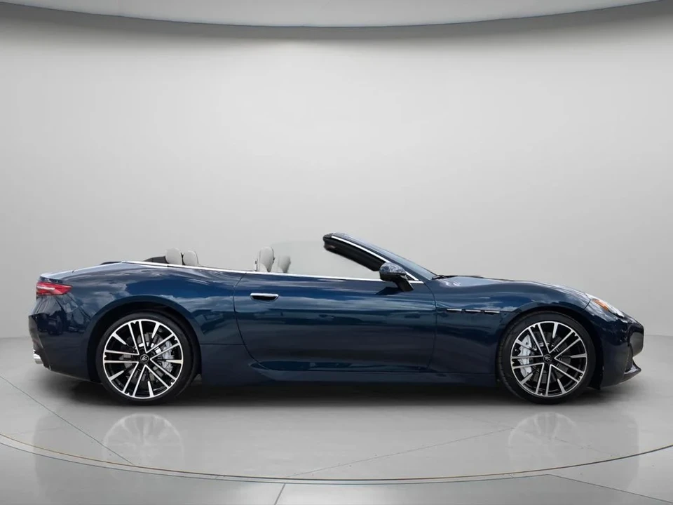 2026 Maserati GranCabrio - Image 2 of 26