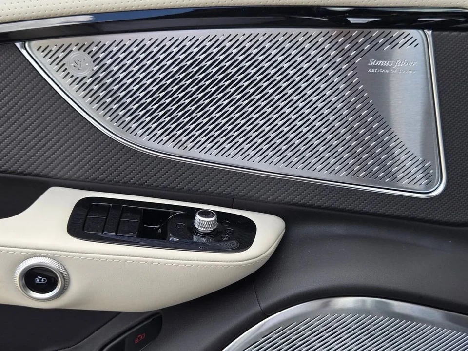 2026 Maserati GranCabrio - Image 24 of 26