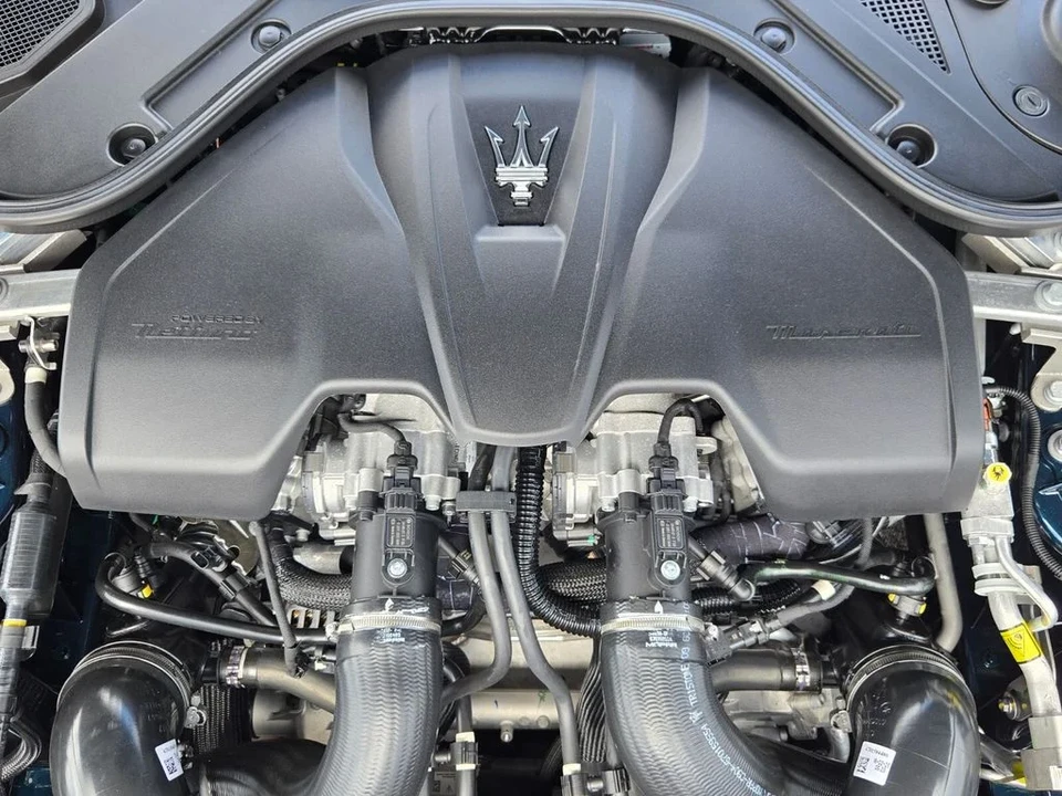 2026 Maserati GranCabrio - Image 6 of 26