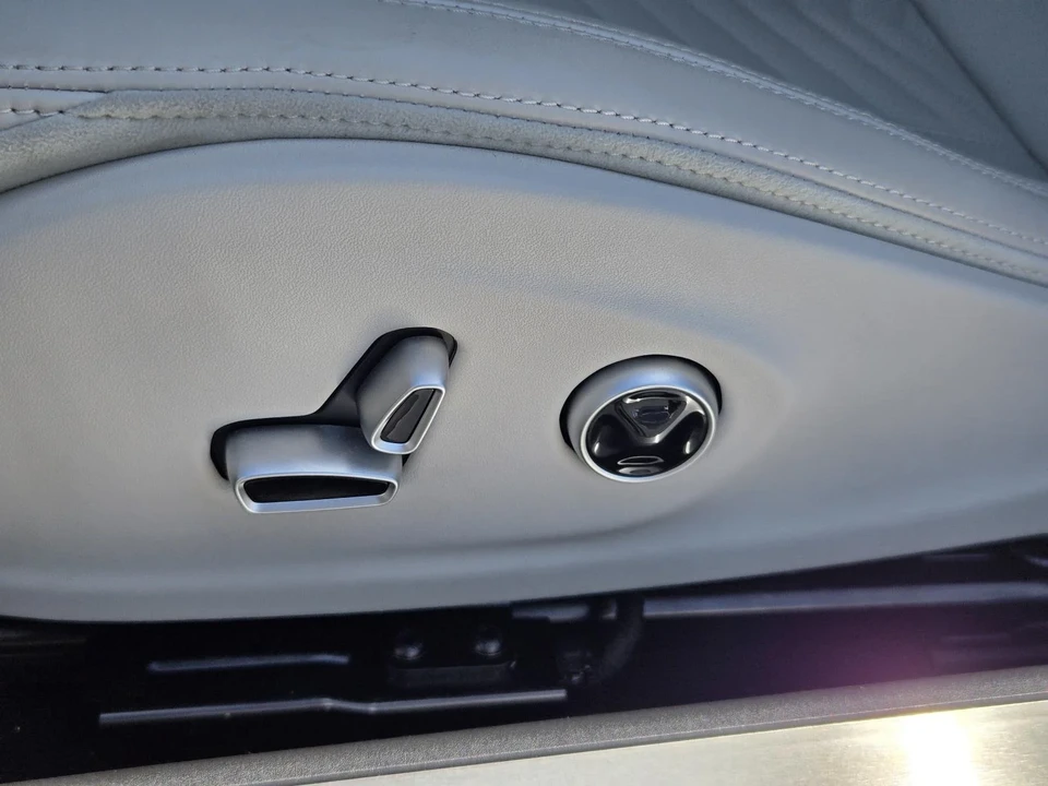 2026 Maserati GranCabrio - Image 22 of 30