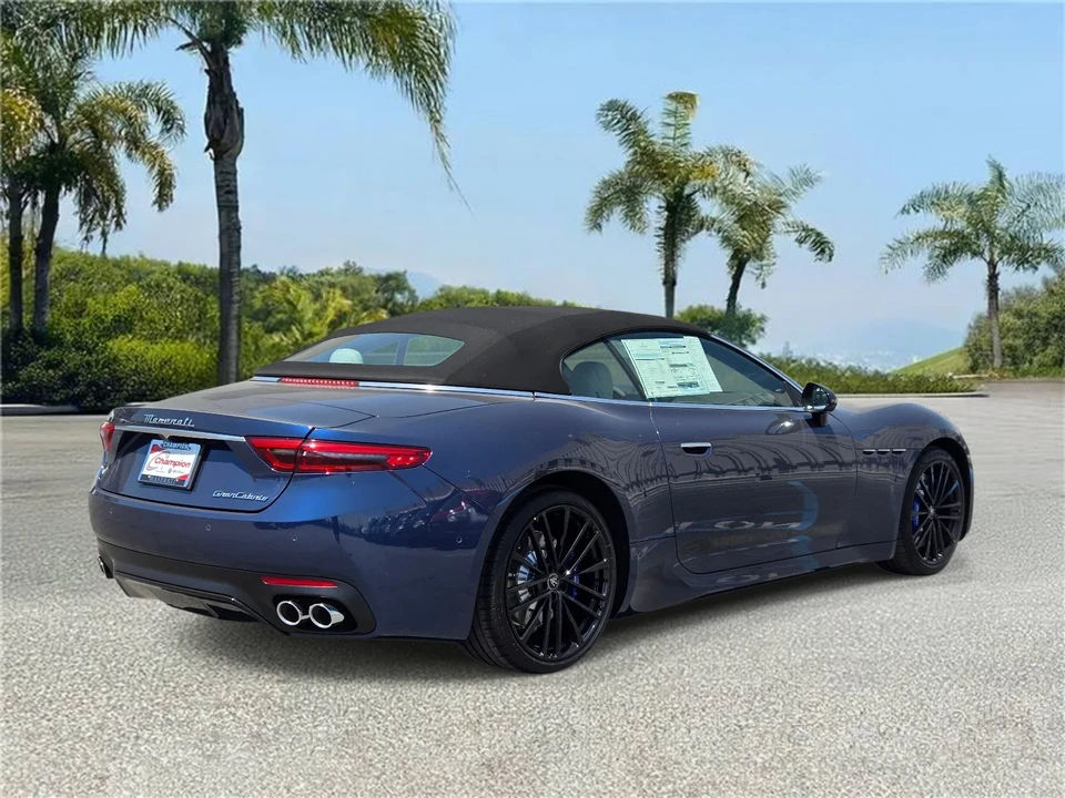 2026 Maserati GranCabrio - Image 4 of 30