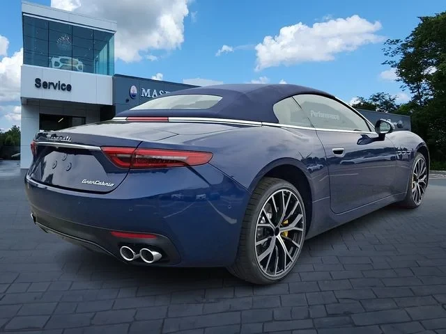 2026 Maserati GranCabrio - Image 3 of 15