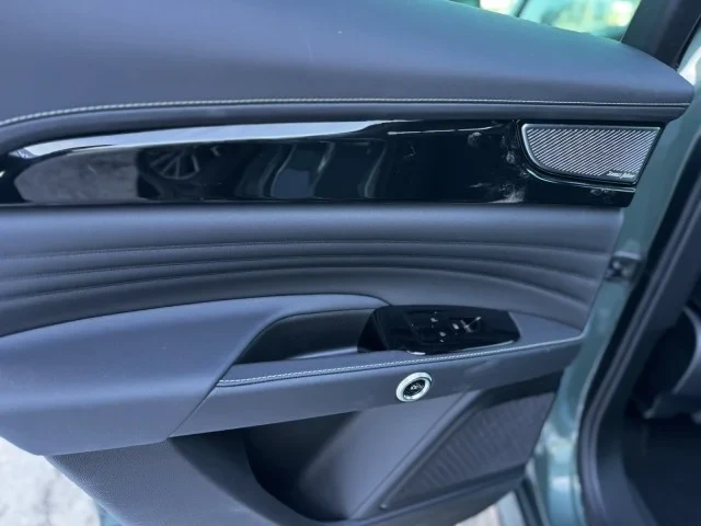 2026 Maserati Grecale - Image 19 of 24