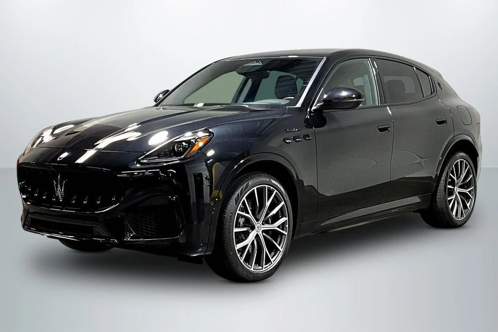 2026 Maserati Grecale - Image 2 of 13