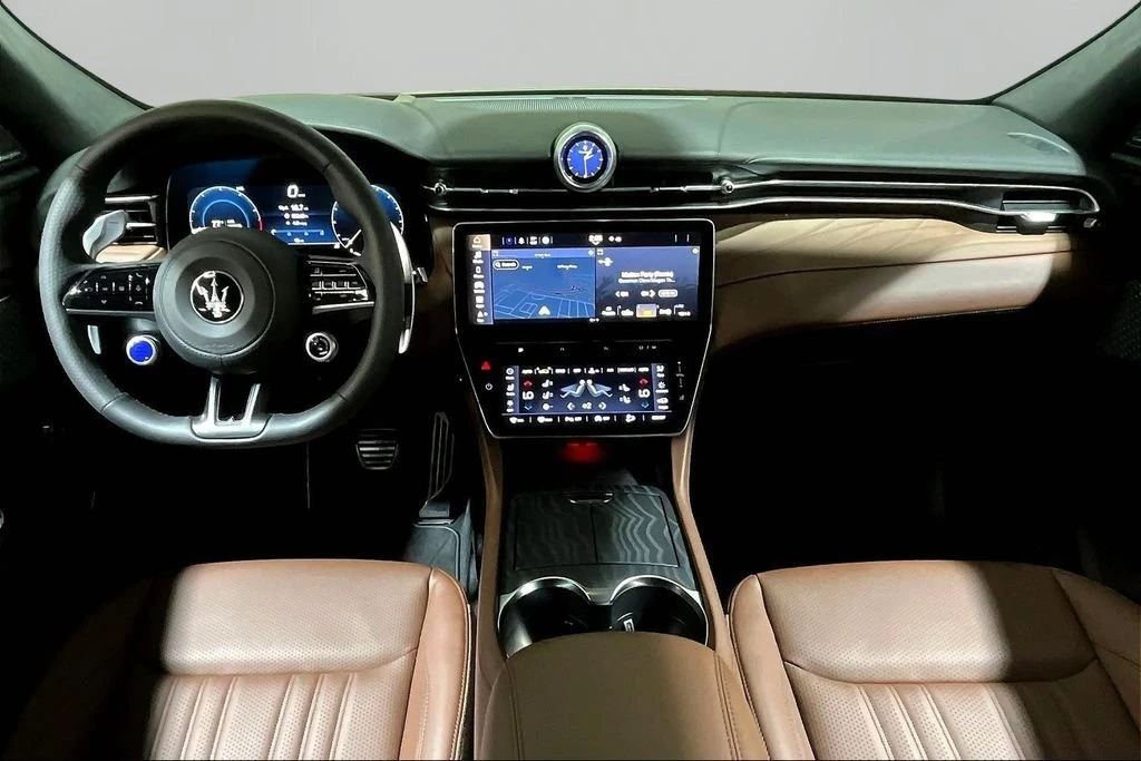 2026 Maserati Grecale - Image 5 of 13