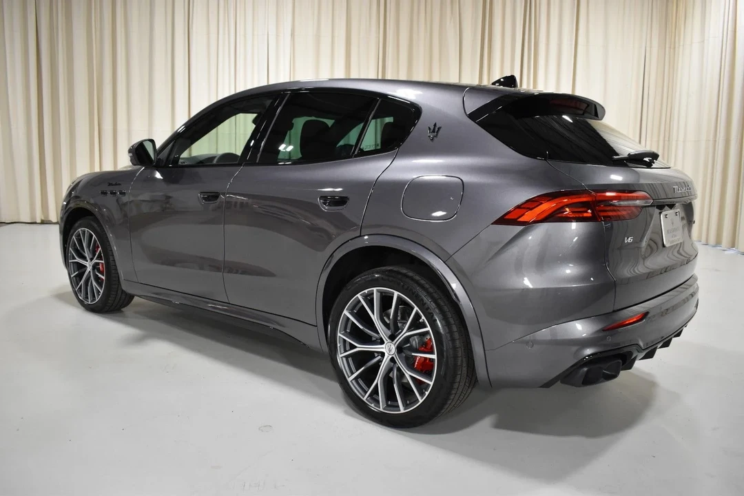 2026 Maserati Grecale - Image 7 of 30