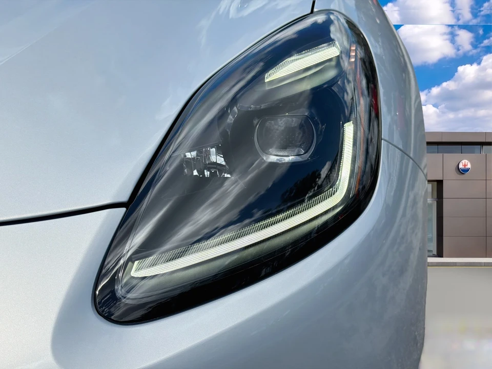 2026 Maserati Grecale - Image 9 of 31