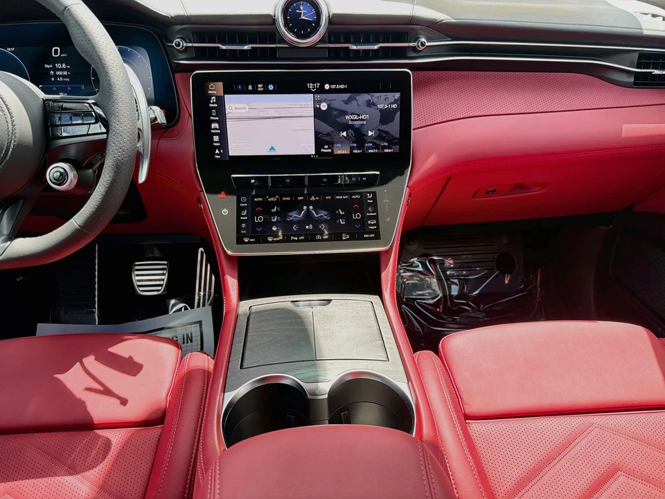 2026 Maserati Grecale - Image 20 of 31