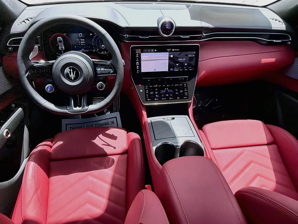 2026 Maserati Grecale - Image 17 of 31
