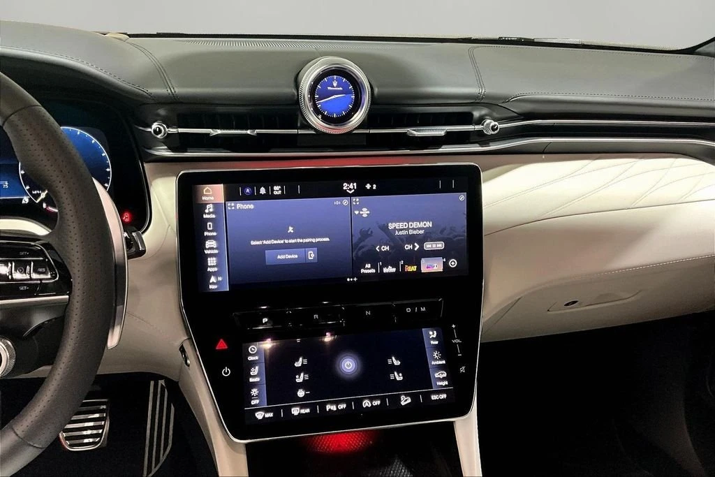 2026 Maserati Grecale - Image 6 of 13