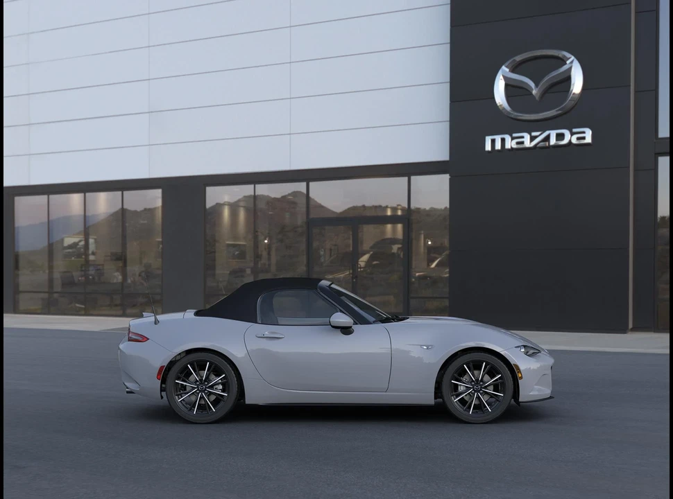 2026 Mazda ND MX-5 Miata - Image 5 of 6