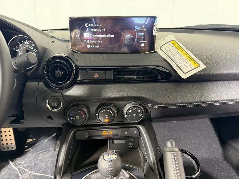 2026 Mazda ND MX-5 Miata - Image 15 of 23